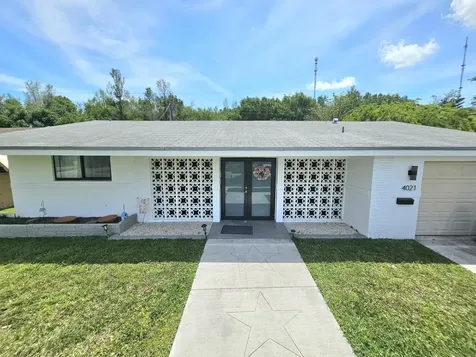 4021 E Shore Road Miramar FL 33023