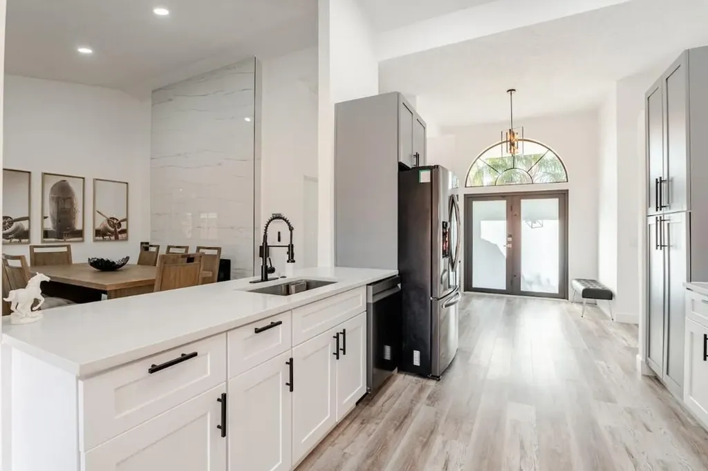 1860 Primrose Lane Wellington FL 33414