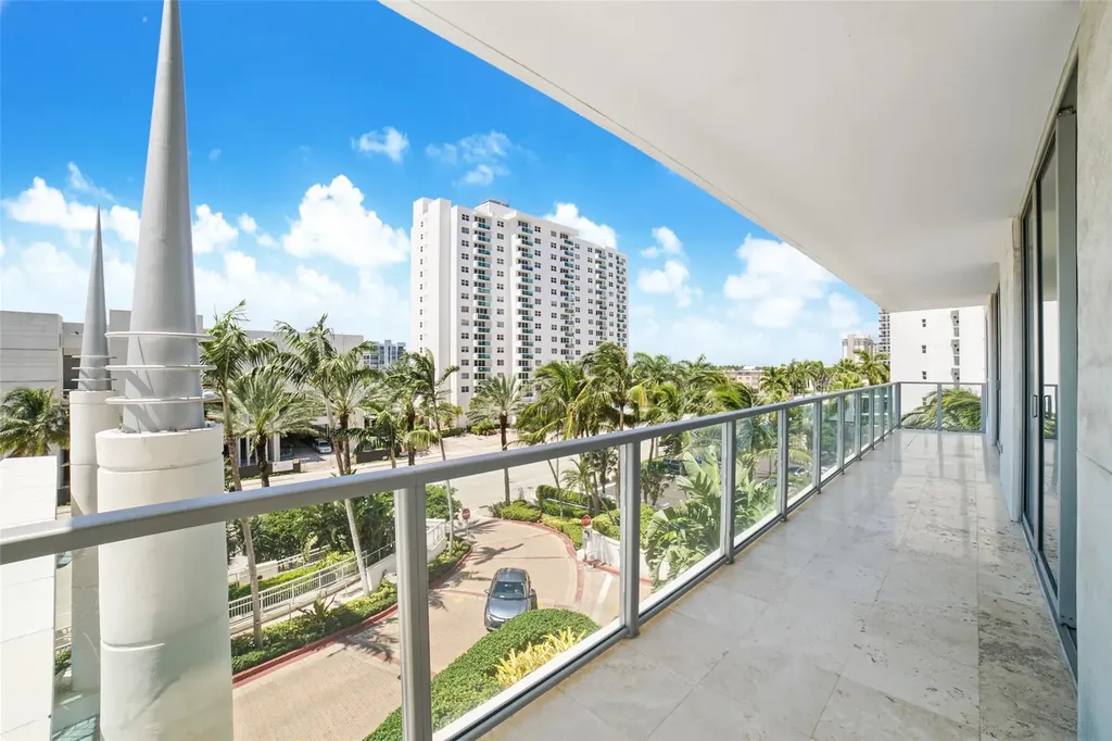 3101 S Ocean Drive Hollywood FL 33019