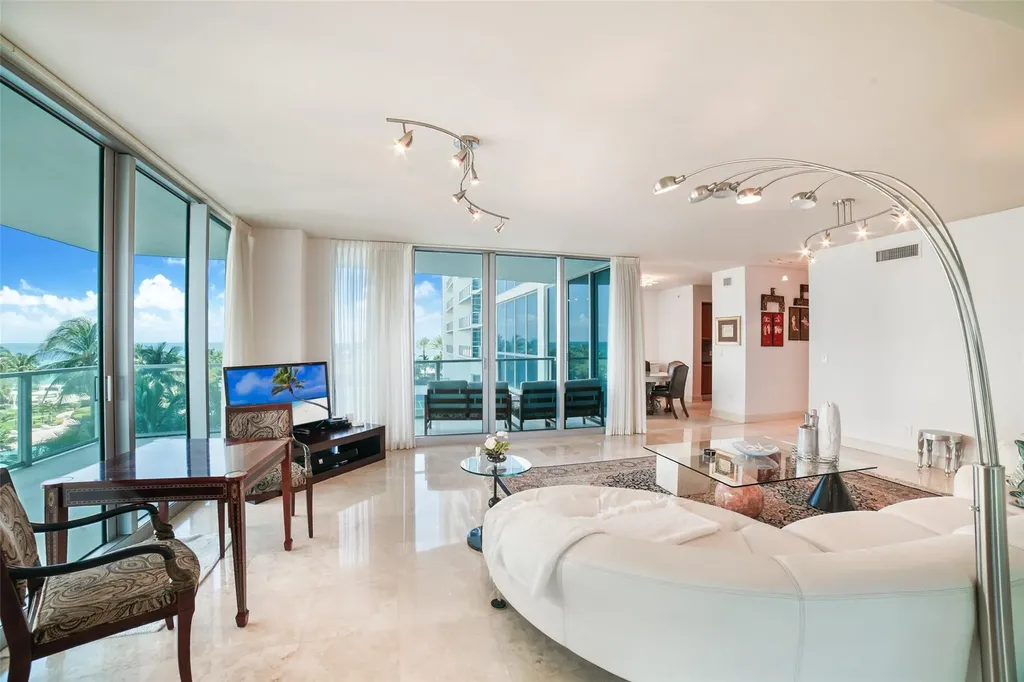 3101 S Ocean Drive Hollywood FL 33019