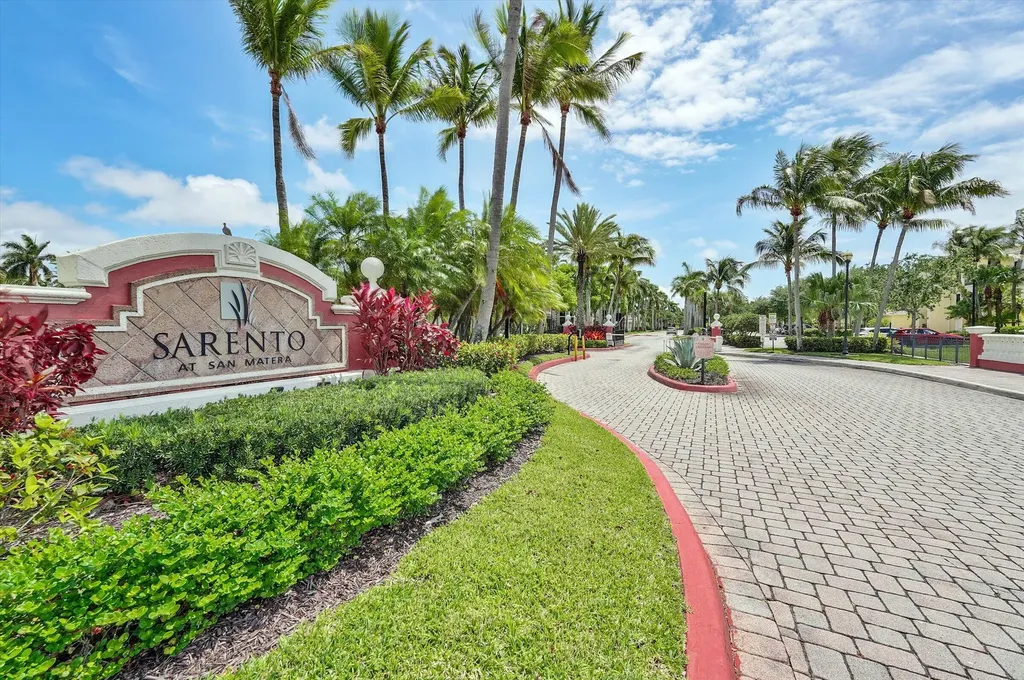 2813 Grande Parkway Palm Beach Gardens FL 33410