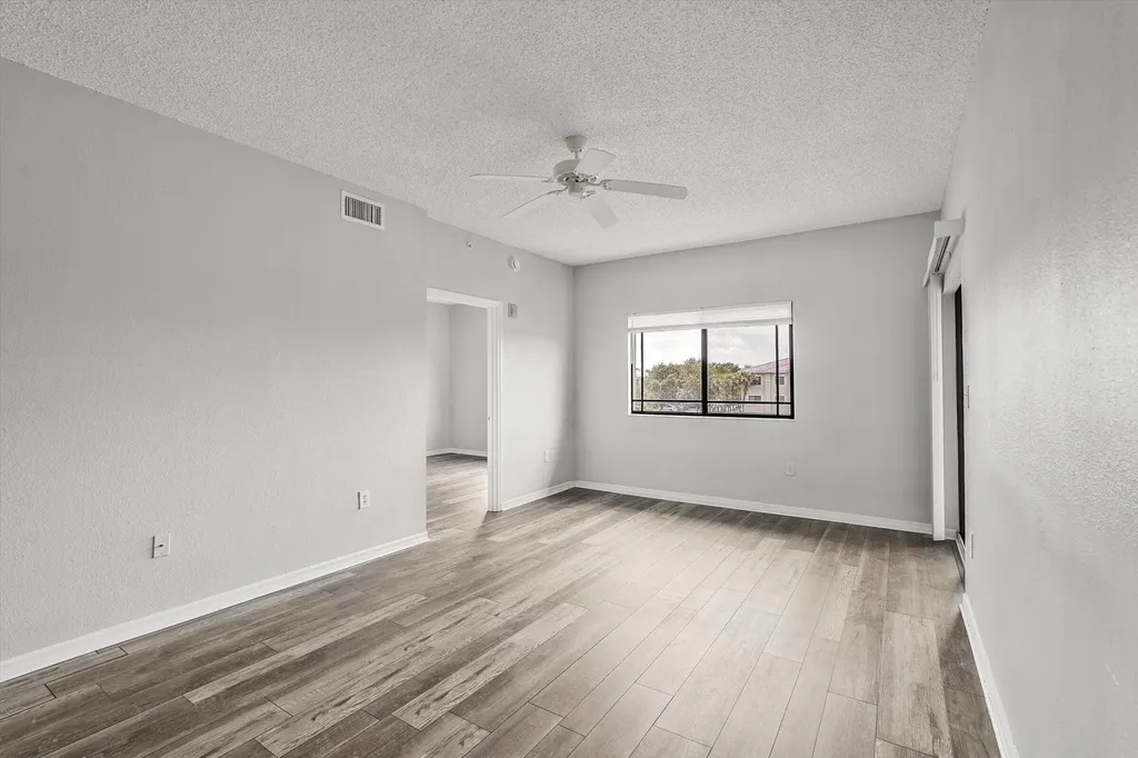 2813 Grande Parkway Palm Beach Gardens FL 33410