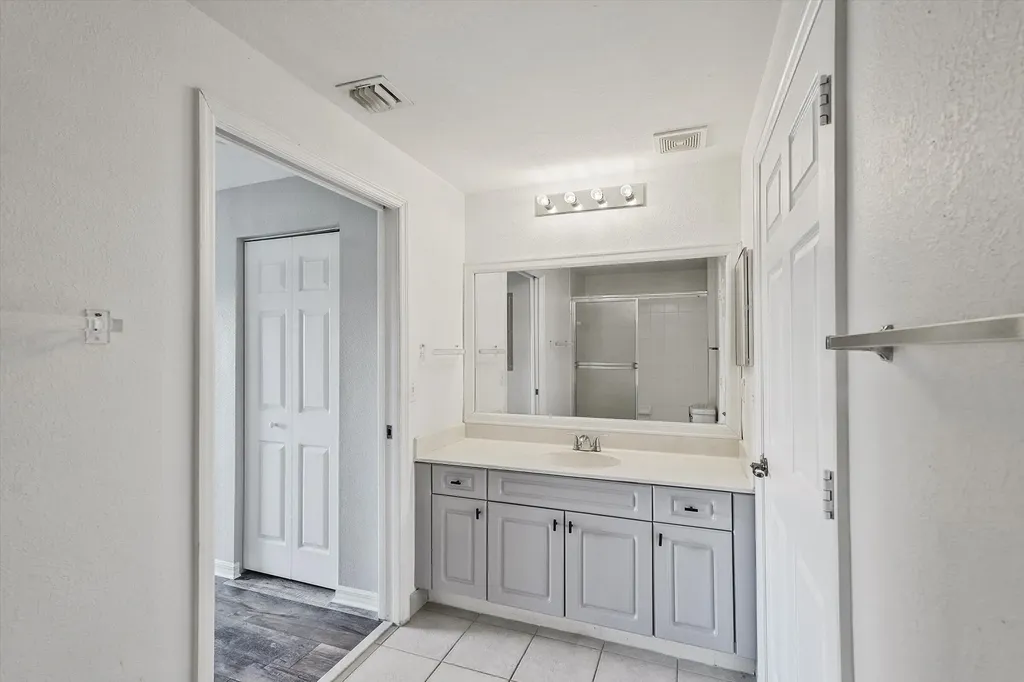 2813 Grande Parkway Palm Beach Gardens FL 33410