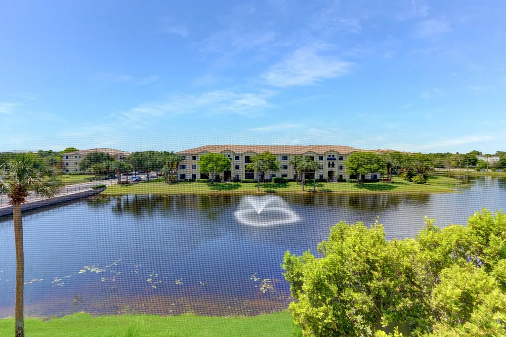 2813 Grande Parkway Palm Beach Gardens FL 33410