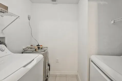 2813 Grande Parkway Palm Beach Gardens FL 33410