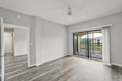 2813 Grande Parkway Palm Beach Gardens FL 33410