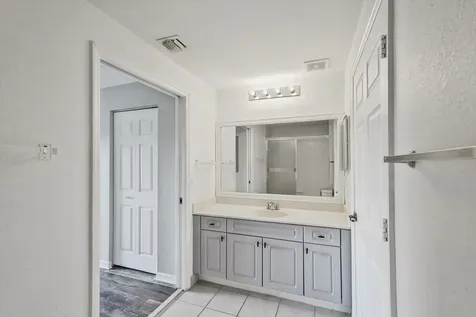 2813 Grande Parkway Palm Beach Gardens FL 33410