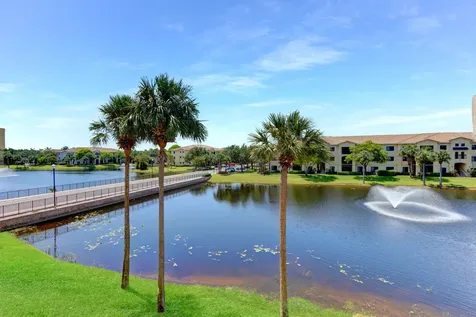 2813 Grande Parkway Palm Beach Gardens FL 33410