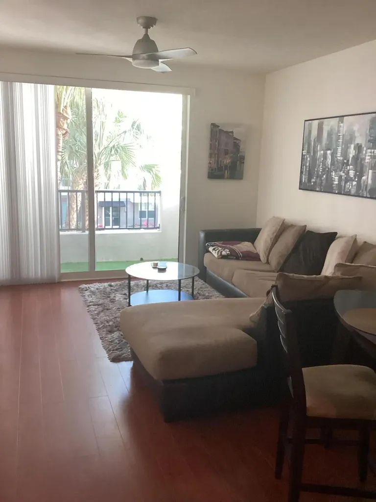 2421 NE 65th Street Fort Lauderdale FL 33308