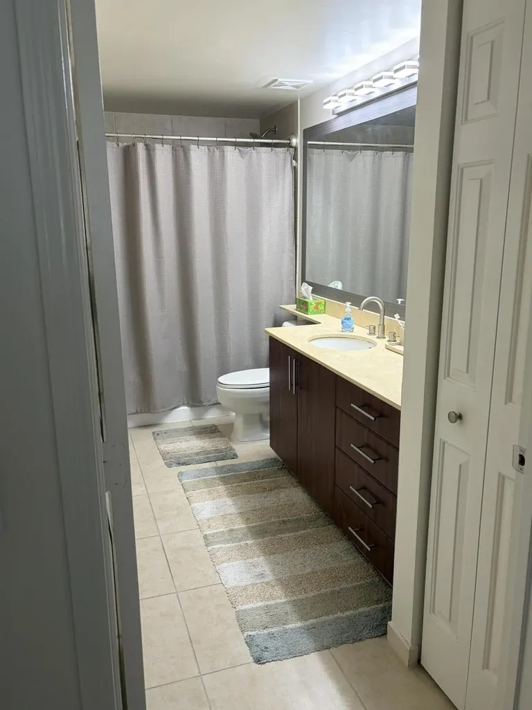 2421 NE 65th Street Fort Lauderdale FL 33308