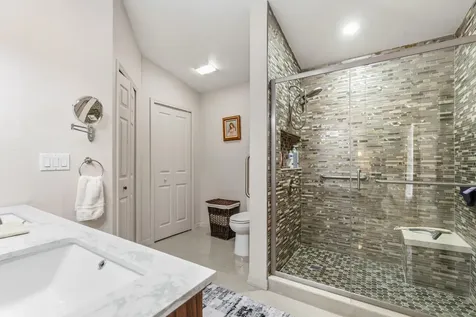 1013 E 13th Square Vero Beach FL 32960