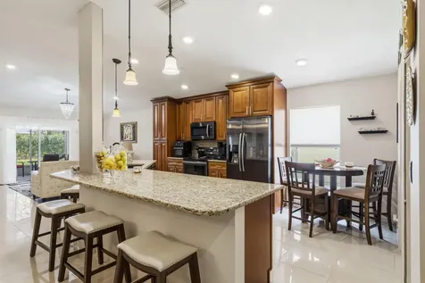 1013 E 13th Square Vero Beach FL 32960