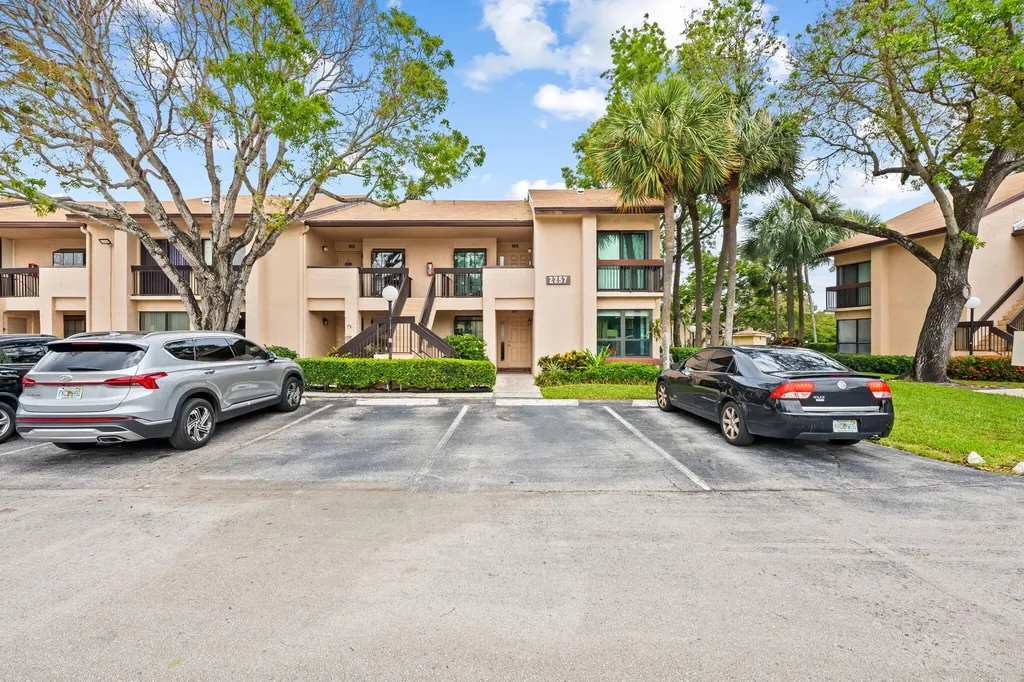 2257 SW 15th Street Deerfield Beach FL 33442