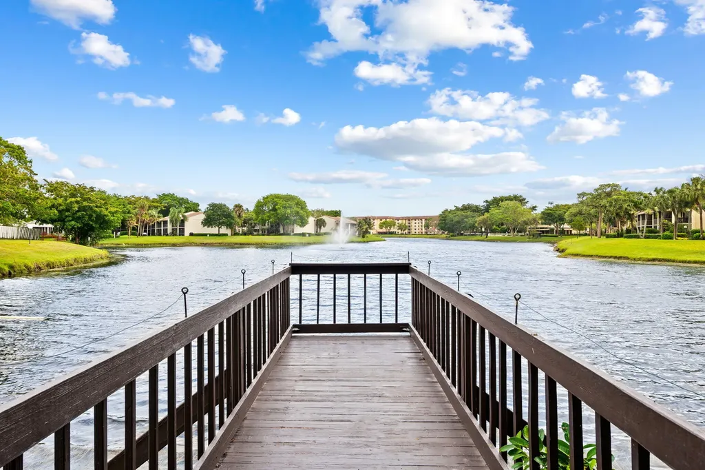 2257 SW 15th Street Deerfield Beach FL 33442