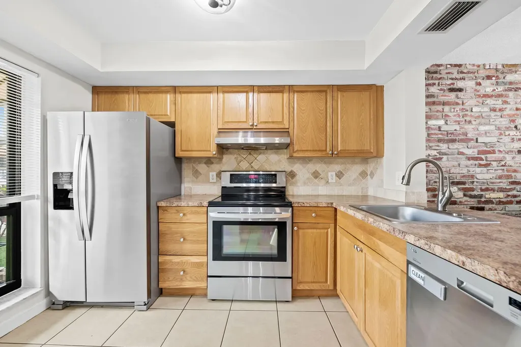 2257 SW 15th Street Deerfield Beach FL 33442