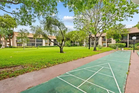 2257 SW 15th Street Deerfield Beach FL 33442