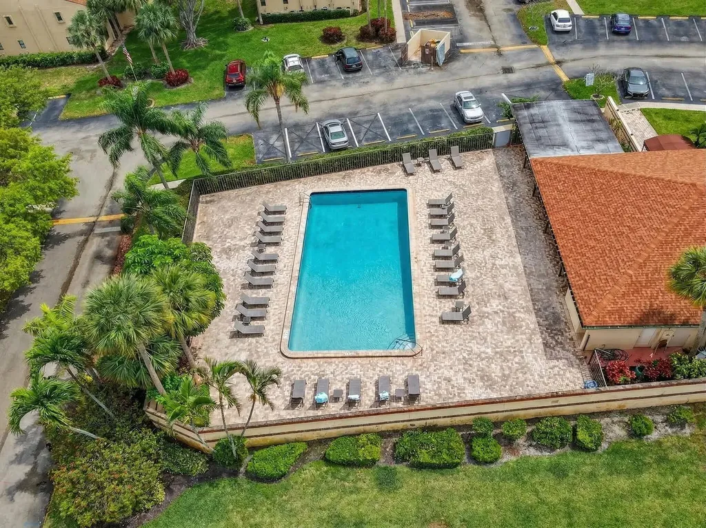 6649 Somerset Drive Boca Raton FL 33433