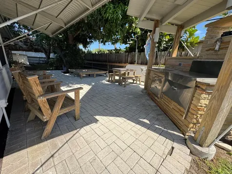 2560 NE 20th Street Pompano Beach FL 33062