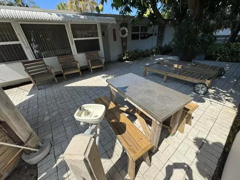 2560 NE 20th Street Pompano Beach FL 33062