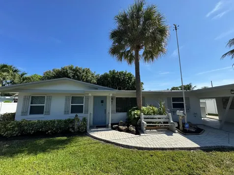 2560 NE 20th Street Pompano Beach FL 33062