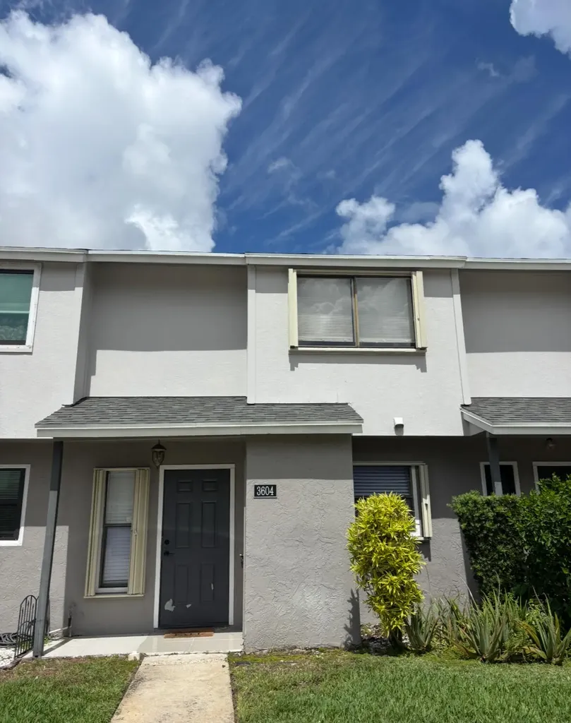 3604 Inlet Circle Greenacres FL 33463