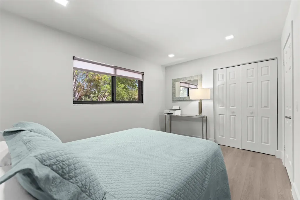 5521 Coach House Circle Boca Raton FL 33486