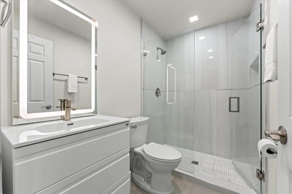 5521 Coach House Circle Boca Raton FL 33486