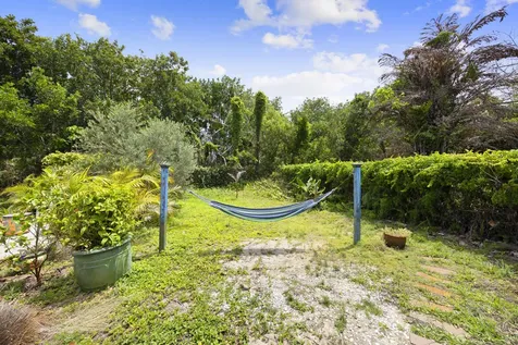 8704 SE Jardin Street Hobe Sound FL 33455
