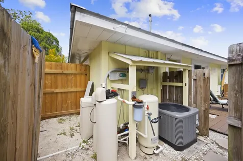 8704 SE Jardin Street Hobe Sound FL 33455