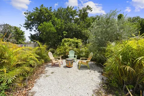 8704 SE Jardin Street Hobe Sound FL 33455
