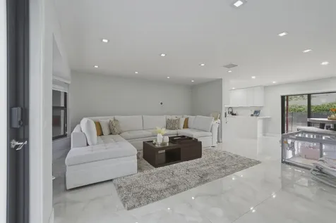 4841 NW 19th Street Lauderhill FL 33313