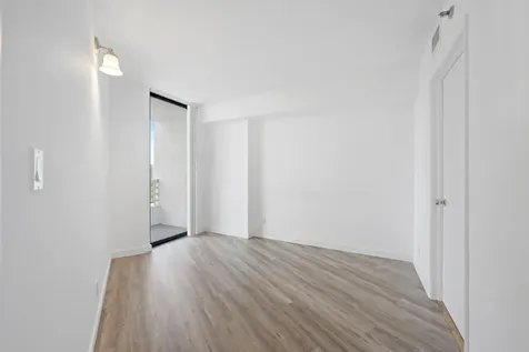 3300 NE 192nd Street Aventura FL 33180