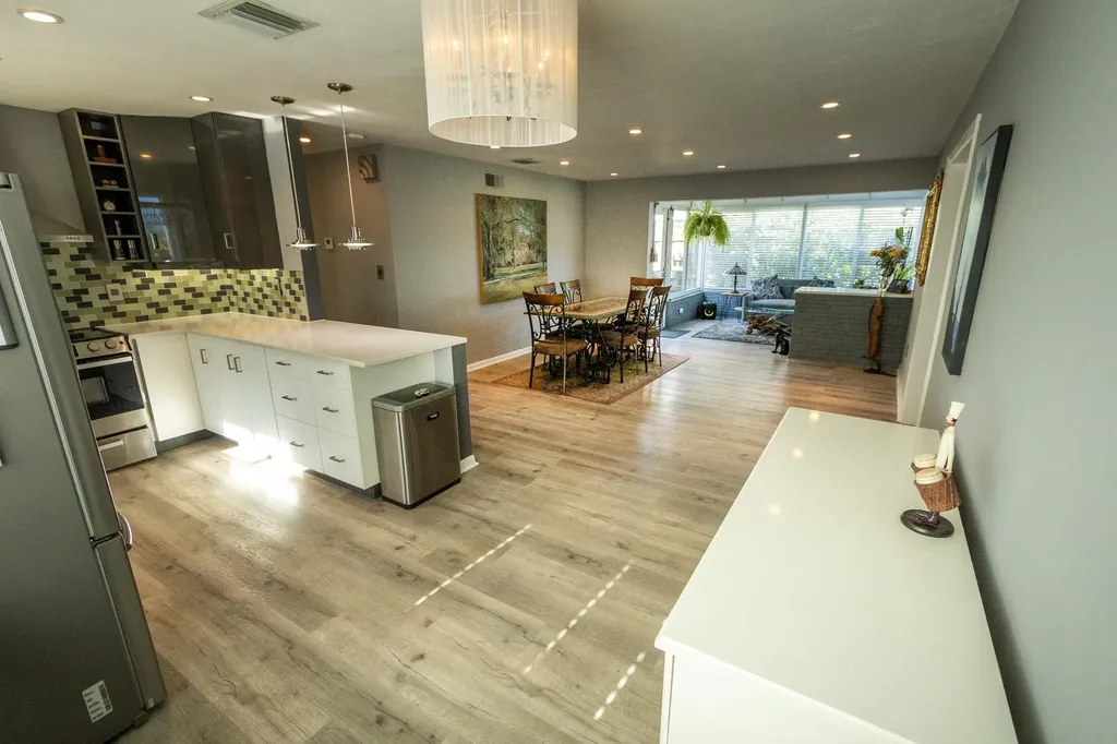 917 NE 18th Street Fort Lauderdale FL 33305