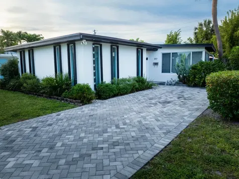 917 NE 18th Street Fort Lauderdale FL 33305