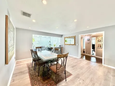 917 NE 18th Street Fort Lauderdale FL 33305