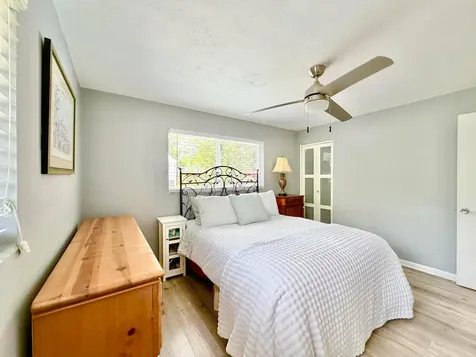 917 NE 18th Street Fort Lauderdale FL 33305