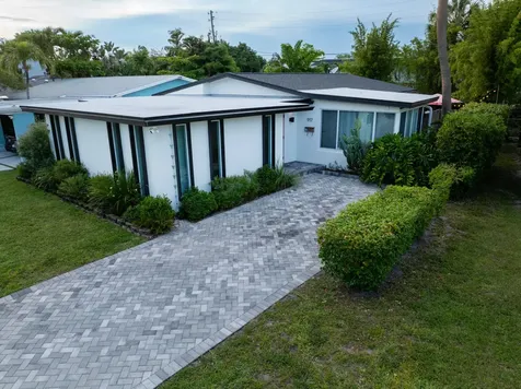 917 NE 18th Street Fort Lauderdale FL 33305