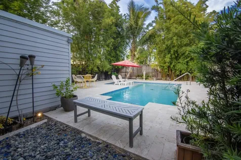 917 NE 18th Street Fort Lauderdale FL 33305