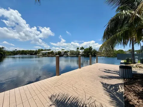 917 NE 18th Street Fort Lauderdale FL 33305