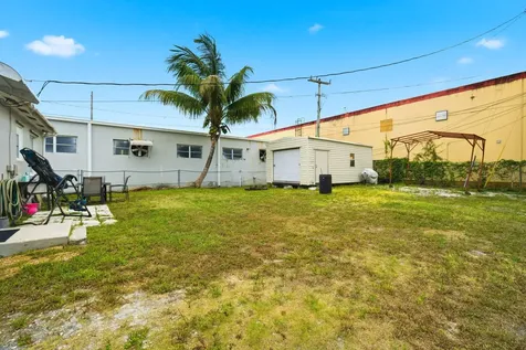 2120 Taylor Street Hollywood FL 33020