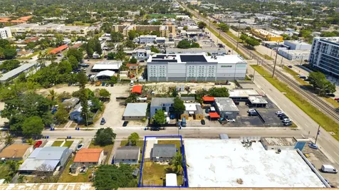 2120 Taylor Street Hollywood FL 33020