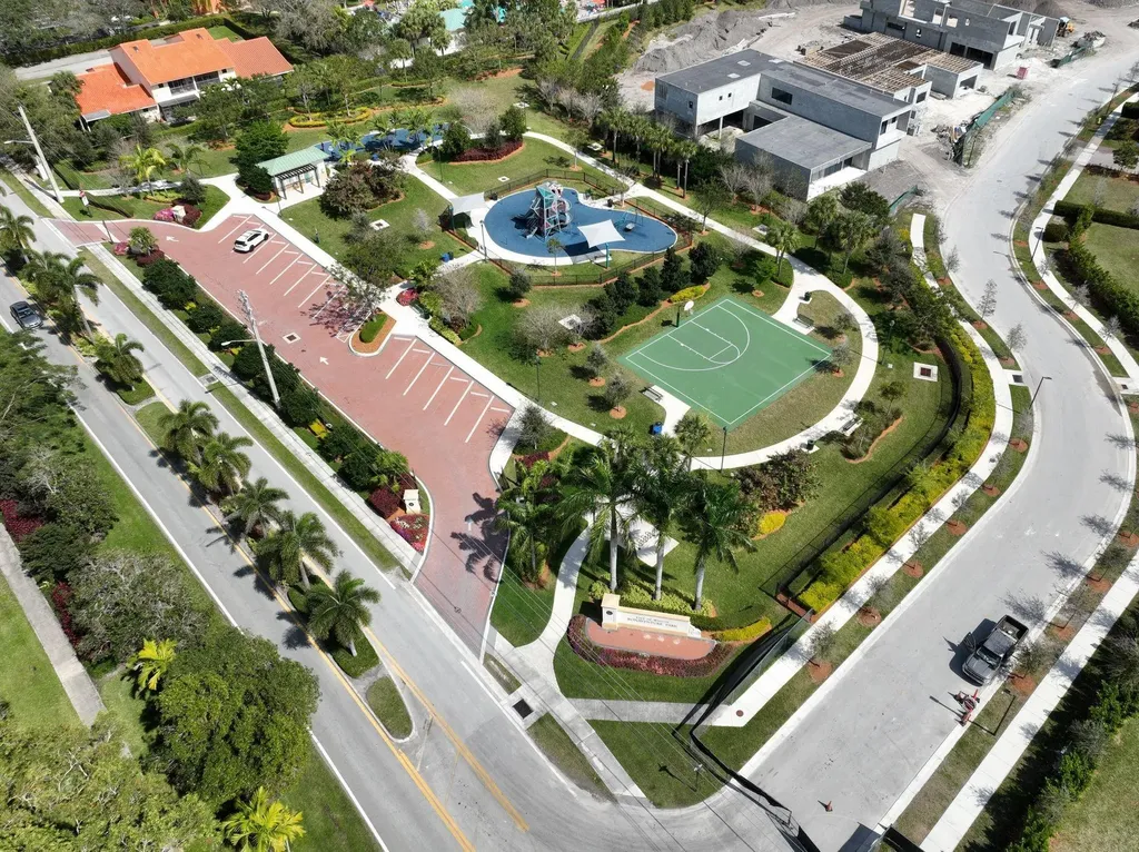 16553 Botaniko Drive S Weston FL 33326