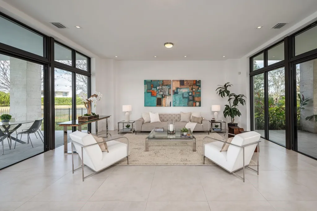 16553 Botaniko Drive S Weston FL 33326