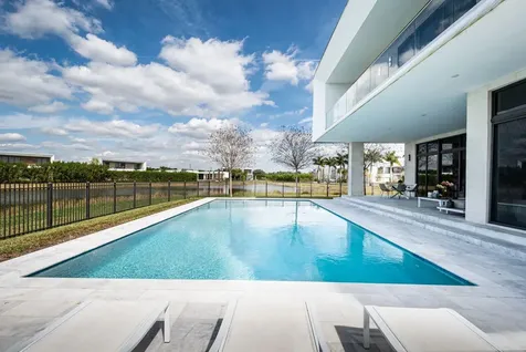 16553 Botaniko Drive S Weston FL 33326