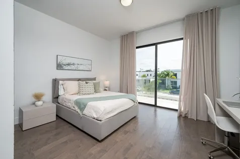 16553 Botaniko Drive S Weston FL 33326