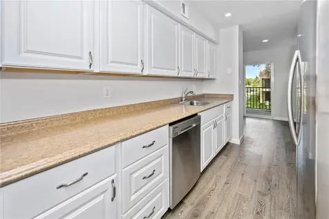 799 Riverside Drive Coral Springs FL 33071