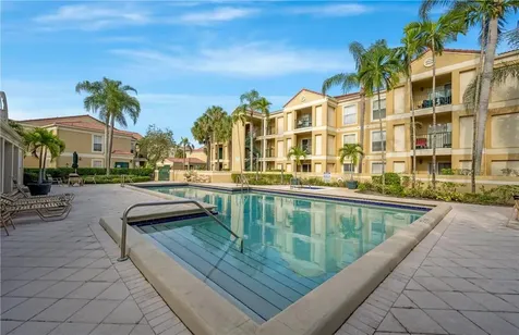 799 Riverside Drive Coral Springs FL 33071