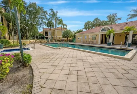 799 Riverside Drive Coral Springs FL 33071