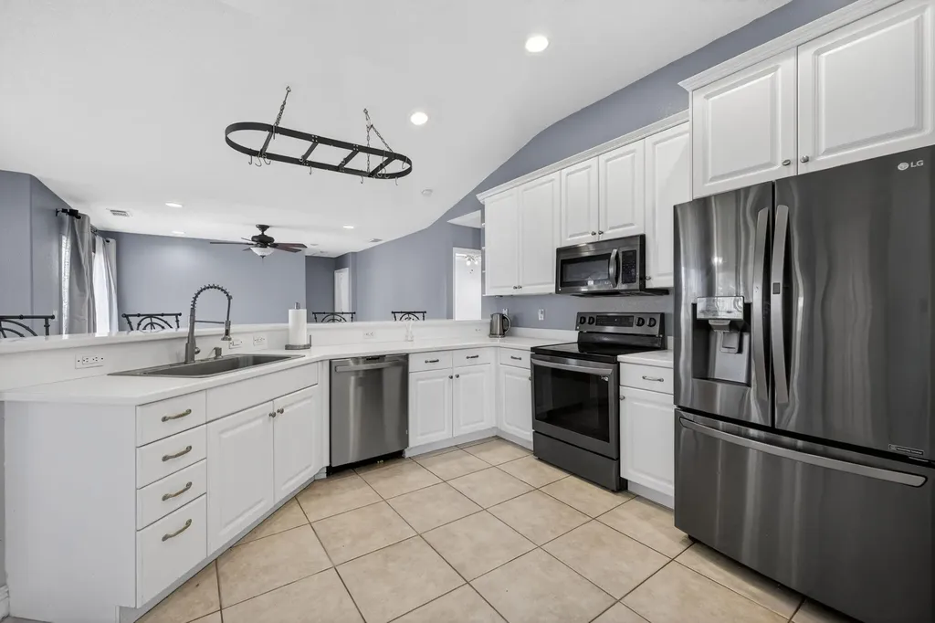 1221 SW Wellington Avenue Port St Lucie FL 34953