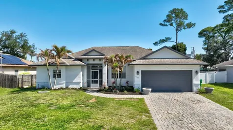 1221 SW Wellington Avenue Port St Lucie FL 34953